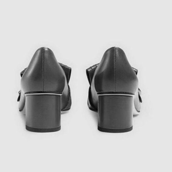 heels shoes for women wedding black sheepskin nude patent leather poined toe women beach slide summer fashion flat sandals slipper flip flop
heels shoes for women wedding black sheepskin nude patent leather poined toe women beach slide summer fashion flat sandals slipper flip flop