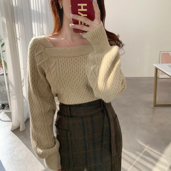 autumn winter women knitted sweater slim pullover elegant square collar fashion twist solid loose pull femme 11121 201203, White;black
autumn winter women knitted sweater slim pullover elegant square collar fashion twist solid loose pull femme 11121 201203, White;black