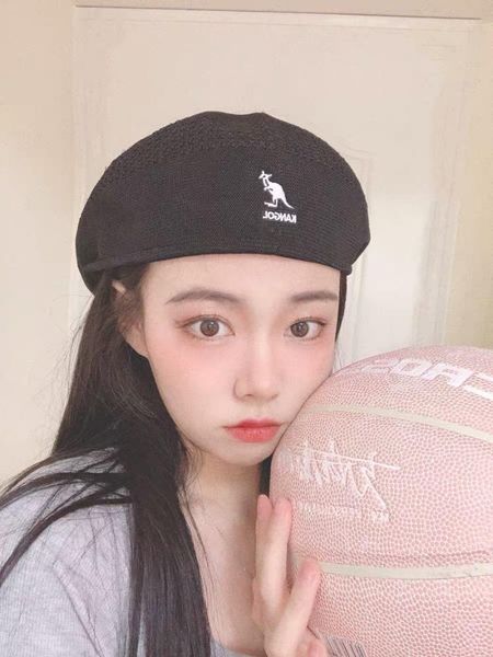 retro old fashion men women kangarool cap retro painter beret hats hyuna same summer polyester mesh thin cap, Blue;gray
retro old fashion men women kangarool cap retro painter beret hats hyuna same summer polyester mesh thin cap, Blue;gray