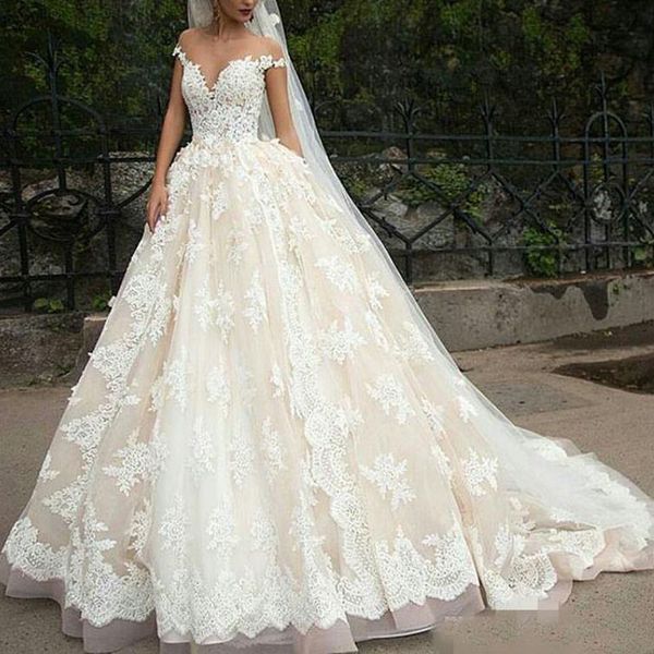 vintage turkey plus size lace ball gown wedding dress bridal gowns 2021 off shoulder princess lebanon illusion arab bride, White
vintage turkey plus size lace ball gown wedding dress bridal gowns 2021 off shoulder princess lebanon illusion arab bride, White