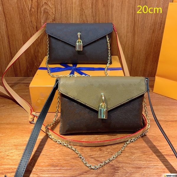 2021 brand women lock shoulder bags designers crossbody bags chain bag flower pattern ladies underarm envelope bag with box l21020103
2021 brand women lock shoulder bags designers crossbody bags chain bag flower pattern ladies underarm envelope bag with box l21020103