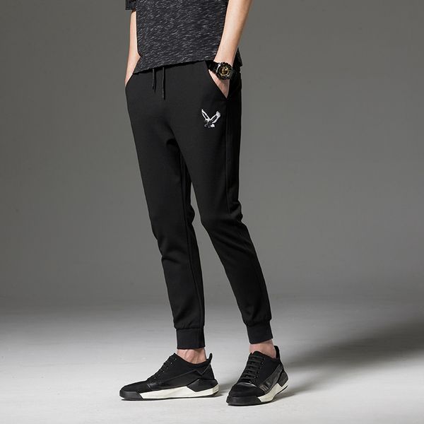 2021 new arrival torozelo-length spring men autumn slim fit sweatpants solid cotton pants male plus k28 teu6, White;black
2021 new arrival torozelo-length spring men autumn slim fit sweatpants solid cotton pants male plus k28 teu6, White;black