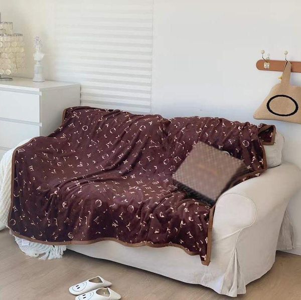 luxurys designers blanket travel home office blankets soft warm fashion outdoor lovers travel shawl blanket
luxurys designers blanket travel home office blankets soft warm fashion outdoor lovers travel shawl blanket
