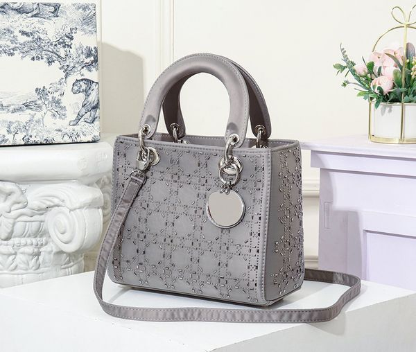 2020 female bag designer fashion trend all-match shoulder bag womans bag messenger bags purse
2020 female bag designer fashion trend all-match shoulder bag womans bag messenger bags purse