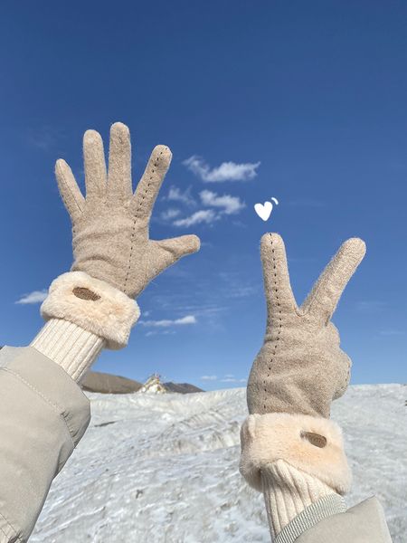 women's autumn winter plush, warm, riding driving, cold proof and windproof lovely wool touch screen plush gloves
women's autumn winter plush, warm, riding driving, cold proof and windproof lovely wool touch screen plush gloves