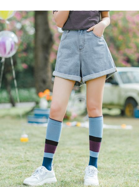 clearance at the end of summer-2019 new loose thin literature and art curled high waist wide leg jeans shorts women's pants, Blue
clearance at the end of summer-2019 new loose thin literature and art curled high waist wide leg jeans shorts women's pants, Blue