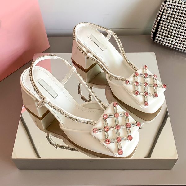 2022designer women mm chunky heel sandals italy brand vintage fashion diamonds rhinestone toe genuine leather sandal party mary, Black
2022designer women mm chunky heel sandals italy brand vintage fashion diamonds rhinestone toe genuine leather sandal party mary, Black