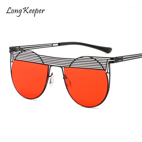 2020 women's semicircle sunglasses retro metal steampunk sunglasses round oversized women punk shades eyewear men female uv4001, White;black
2020 women's semicircle sunglasses retro metal steampunk sunglasses round oversized women punk shades eyewear men female uv4001, White;black
