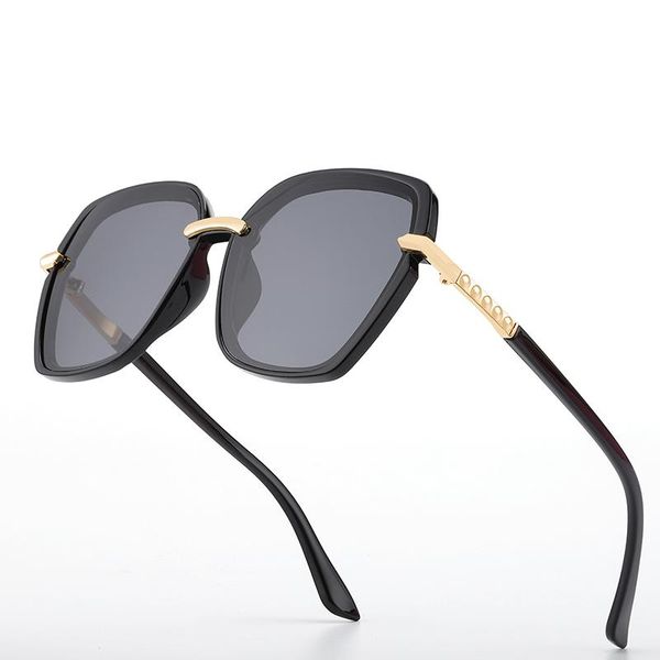 fashion polarized ladies sunglasses women sun glasses square oculos lunette de soleil femme pink shades for women, White;black
fashion polarized ladies sunglasses women sun glasses square oculos lunette de soleil femme pink shades for women, White;black