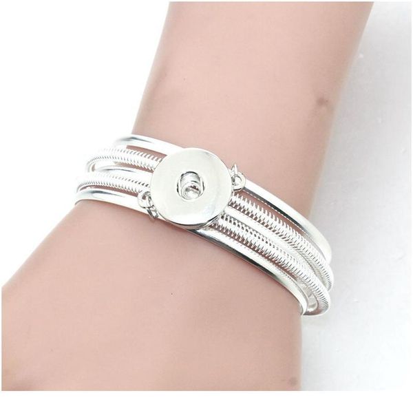 18mm snap button women metal bangle elasticity bracelet retro color bohemia charms bangles cuff jewe bbyxne, Golden;silver
18mm snap button women metal bangle elasticity bracelet retro color bohemia charms bangles cuff jewe bbyxne, Golden;silver