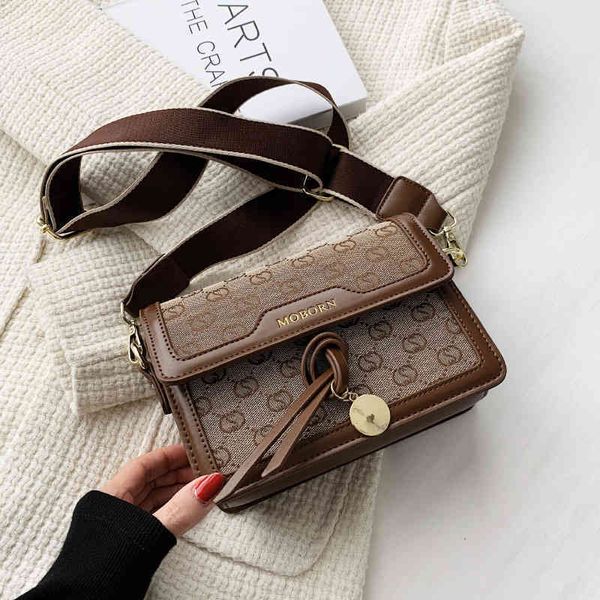 2022 factory wholesale designer handbags on clearance minority women's fashion versatile messenger lattice contrast color single should
2022 factory wholesale designer handbags on clearance minority women's fashion versatile messenger lattice contrast color single should