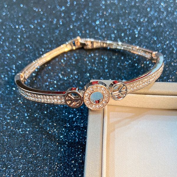 luxury original new jewelry women's bracelets fashion wild simple personality bracelet zircon round bracelet ing, Red;brown
luxury original new jewelry women's bracelets fashion wild simple personality bracelet zircon round bracelet ing, Red;brown