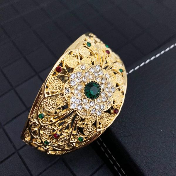 Morocco Designer Bracelets with Luxury Rhinestone Side Open Cuff Bracelets for Bridal Golden Jewelry Ladies Hand Bangles, Black
Morocco Designer Bracelets with Luxury Rhinestone Side Open Cuff Bracelets for Bridal Golden Jewelry Ladies Hand Bangles, Black