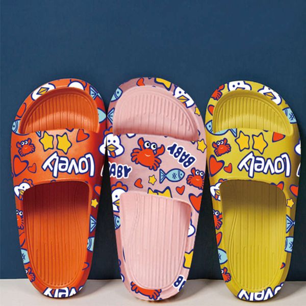 2020 summer new sho children's cartoon slippers lovers' cool drag, Black;red
2020 summer new sho children's cartoon slippers lovers' cool drag, Black;red