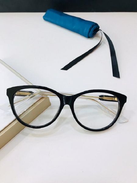 2021 new eyeglasses frame women men eyeglass frames temperament eyeglasses frame clear lens glasses frame oculos 0486 with case
2021 new eyeglasses frame women men eyeglass frames temperament eyeglasses frame clear lens glasses frame oculos 0486 with case