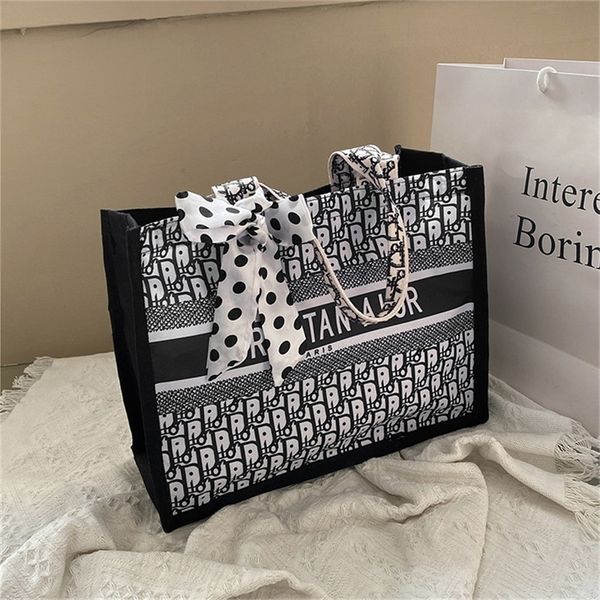 sale 90% off bag women's large capacity canvas bag 2022 new fashion single shoulder foreign style atmospheric portable tote 
sale 90% off bag women's large capacity canvas bag 2022 new fashion single shoulder foreign style atmospheric portable tote