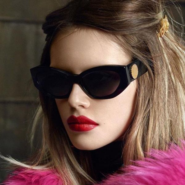sunglasses vintage square women acetate frame original sun glasses fashion female gradient oculos, White;black
sunglasses vintage square women acetate frame original sun glasses fashion female gradient oculos, White;black