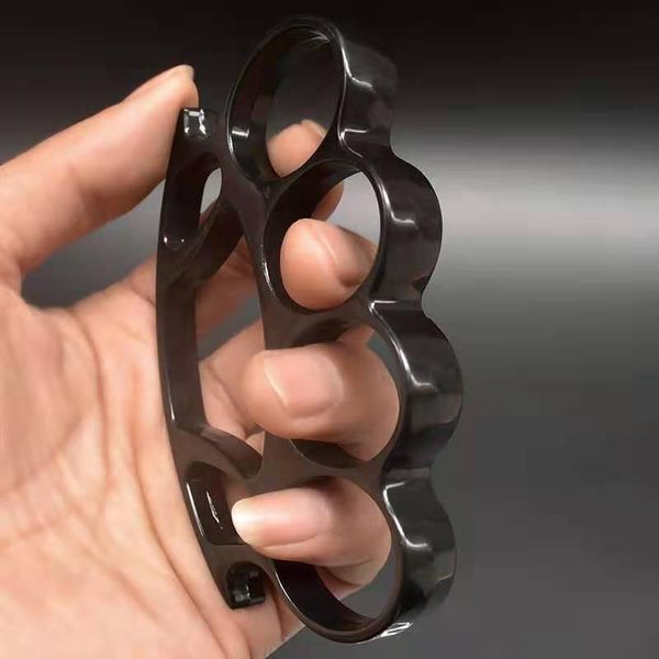 boxing set legal self-defense weapon punch round head iron four finger tiger hand clasp fist buckle defense tiger ring finger clasp hand 003
boxing set legal self-defense weapon punch round head iron four finger tiger hand clasp fist buckle defense tiger ring finger clasp hand 003