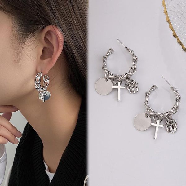 metal chains crosses round hoop earrings lovely delicate geometric ear studs women fashion vintage trendy party jewelry decor, Golden;silver
metal chains crosses round hoop earrings lovely delicate geometric ear studs women fashion vintage trendy party jewelry decor, Golden;silver