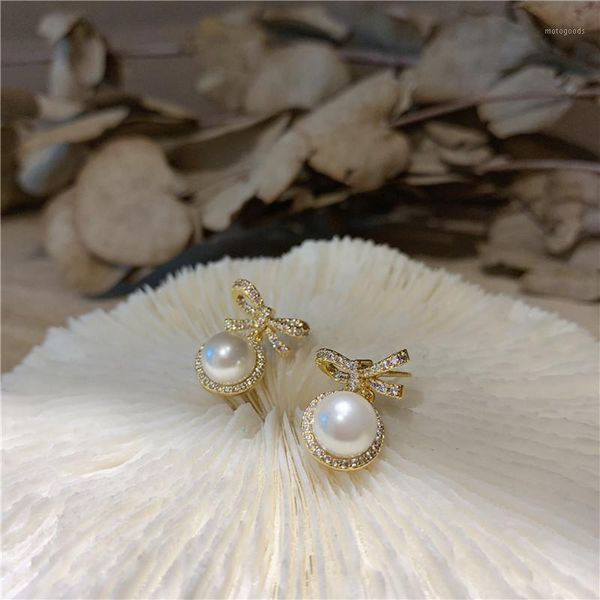 stud elegant micro cubic zirconia bowknot earrings silver color simulated pearl for women brincos bijouterie1, Golden;silver
stud elegant micro cubic zirconia bowknot earrings silver color simulated pearl for women brincos bijouterie1, Golden;silver
