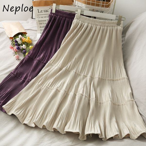 neploe 2020 autumn pleated patchwork women skirts new stretch waist mid-length jupe solid color elegant pleuche skirt 1h674 y1214, Black
neploe 2020 autumn pleated patchwork women skirts new stretch waist mid-length jupe solid color elegant pleuche skirt 1h674 y1214, Black