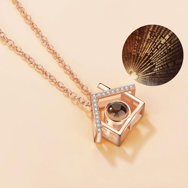 new 2020 rose gold silver lover's gift i love you projection pendant necklace women girl fashion wedding necklace dropshipping1
new 2020 rose gold silver lover's gift i love you projection pendant necklace women girl fashion wedding necklace dropshipping1