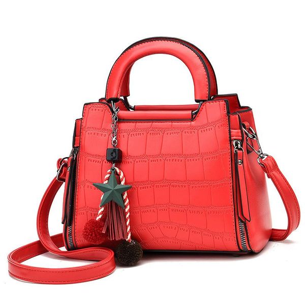shoulder bags women's bag autumn and winter fashion five pointed star pendant decoration one messenger
shoulder bags women's bag autumn and winter fashion five pointed star pendant decoration one messenger