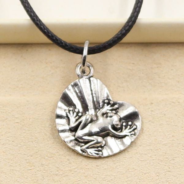 tibetan silver color pendant frog lotus leaf necklace choker charm black leather cord factory price handmade jewelry 4pfw
tibetan silver color pendant frog lotus leaf necklace choker charm black leather cord factory price handmade jewelry 4pfw