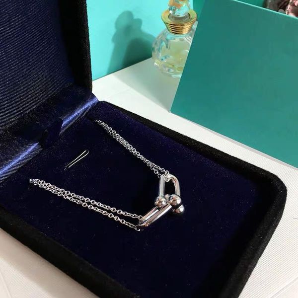925 sterling silver necklace, classic european and american style double u pendant necklace, ladies' jewelry birthday gift
925 sterling silver necklace, classic european and american style double u pendant necklace, ladies' jewelry birthday gift