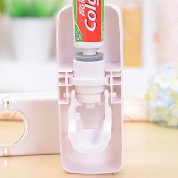 1 toothbrush storage box storage rack, wall-mounted bracket squeezer with toothpaste dispenser, new fashion trend
1 toothbrush storage box storage rack, wall-mounted bracket squeezer with toothpaste dispenser, new fashion trend