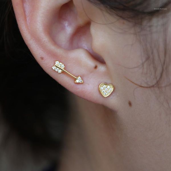 2020 brand new cubic zirconia baguette stones clip cuff ear earrings shinning wedding fashion earring rainbow cz minimal earring1, Golden;silver
2020 brand new cubic zirconia baguette stones clip cuff ear earrings shinning wedding fashion earring rainbow cz minimal earring1, Golden;silver