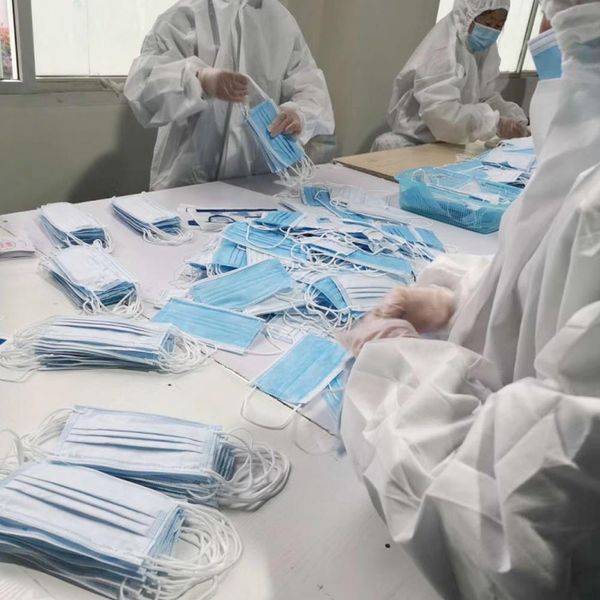 party three layer mask, covering the lower part of the face, suitable for male and female factory outlets. in stock 2021
party three layer mask, covering the lower part of the face, suitable for male and female factory outlets. in stock 2021