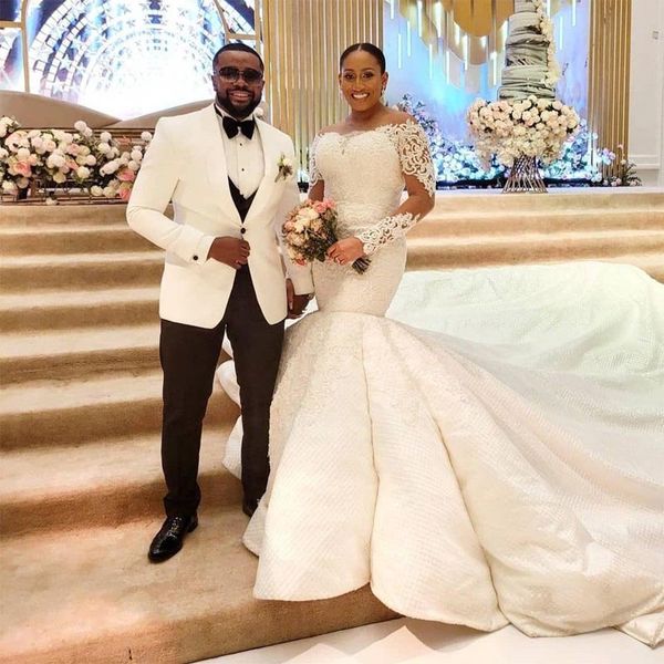 beading lace mermaid wedding dresses sheer jewel neck long sleeves plus size bridal gowns cathedral train robe de mariée, White
beading lace mermaid wedding dresses sheer jewel neck long sleeves plus size bridal gowns cathedral train robe de mariée, White