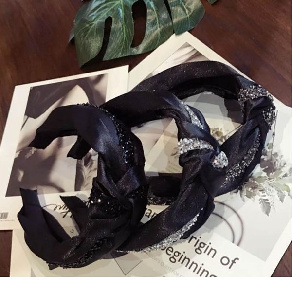 q fashion girl headdress wide hair hoop female hairbands makeup headband black cloth cross rhinestone hair accessories h jllsho
q fashion girl headdress wide hair hoop female hairbands makeup headband black cloth cross rhinestone hair accessories h jllsho
