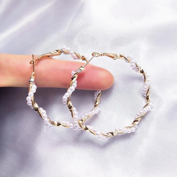 charm pearl hoop earrings fashion party jewelry korean winding big round statement earring vintage circle earrings for women, Golden;silver
charm pearl hoop earrings fashion party jewelry korean winding big round statement earring vintage circle earrings for women, Golden;silver