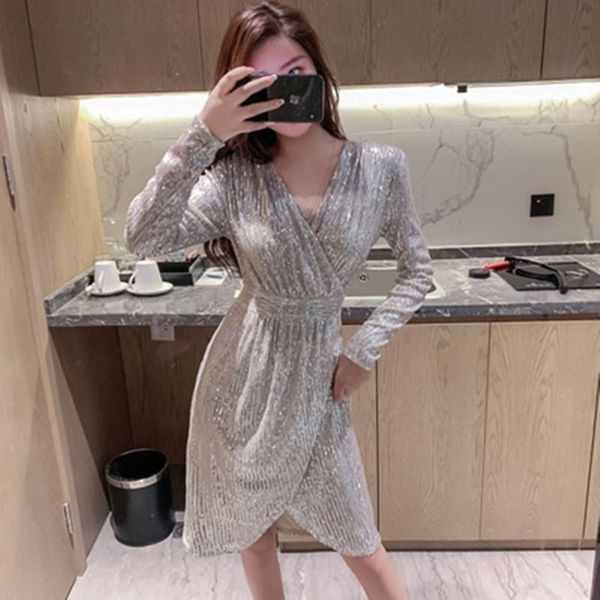 casual dresses fall 2021 women dress fashi v-nec ksequin elegant party silver a-line clothes with sequins, Black;gray
casual dresses fall 2021 women dress fashi v-nec ksequin elegant party silver a-line clothes with sequins, Black;gray