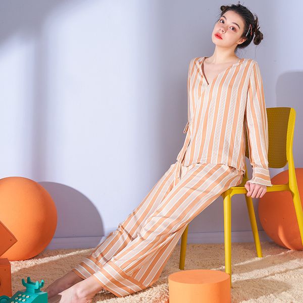 2021 new spring autumn striped lace women's pajamas with sleeve thin leg pants and comfortable suit home clothes 1bnl, Black;red
2021 new spring autumn striped lace women's pajamas with sleeve thin leg pants and comfortable suit home clothes 1bnl, Black;red