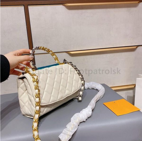 luxurys designers fashion classic metallic cross body letter tote handbags diamond lattice 2021 channel women shoulder bags
luxurys designers fashion classic metallic cross body letter tote handbags diamond lattice 2021 channel women shoulder bags