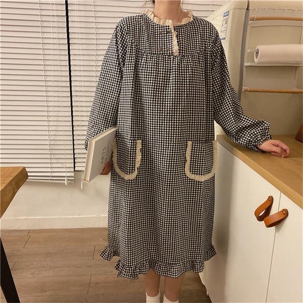 spring women classic plaid nightdress loose embroidered grid nightgown long sleeve casual lace pockets slee dress girls l182, Black;red
spring women classic plaid nightdress loose embroidered grid nightgown long sleeve casual lace pockets slee dress girls l182, Black;red