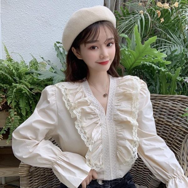 flare sleeve autumn style sweet loose ruffles blouses korean fashion brand women clothing v-neck lace-up shirts new, White
flare sleeve autumn style sweet loose ruffles blouses korean fashion brand women clothing v-neck lace-up shirts new, White