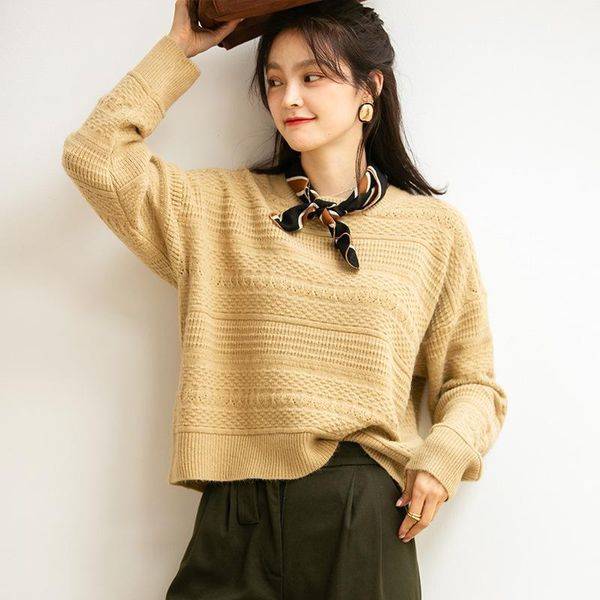 skin-friendly three-dimensional cable knit sweater women 2020 new lazy round neck loose bottoming outer wear1, White;black
skin-friendly three-dimensional cable knit sweater women 2020 new lazy round neck loose bottoming outer wear1, White;black