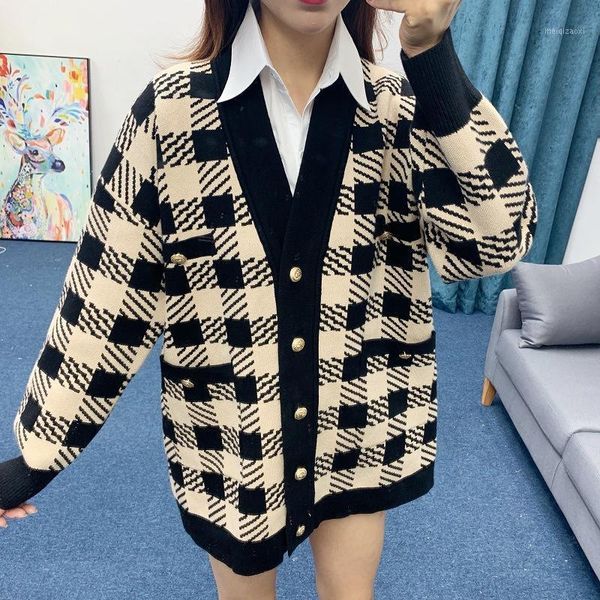 family's new 1000 bird check plaid knitted cardigan for women's lazy and loose versatile sweater coat1, White;black
family's new 1000 bird check plaid knitted cardigan for women's lazy and loose versatile sweater coat1, White;black
