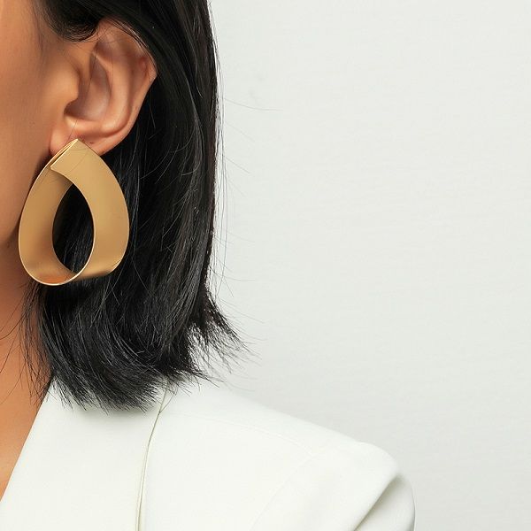 gold earrings designer earrings luxury designer jewelry women earrings fashion ins accessories 2020 new party jewelry, Golden;silver
gold earrings designer earrings luxury designer jewelry women earrings fashion ins accessories 2020 new party jewelry, Golden;silver