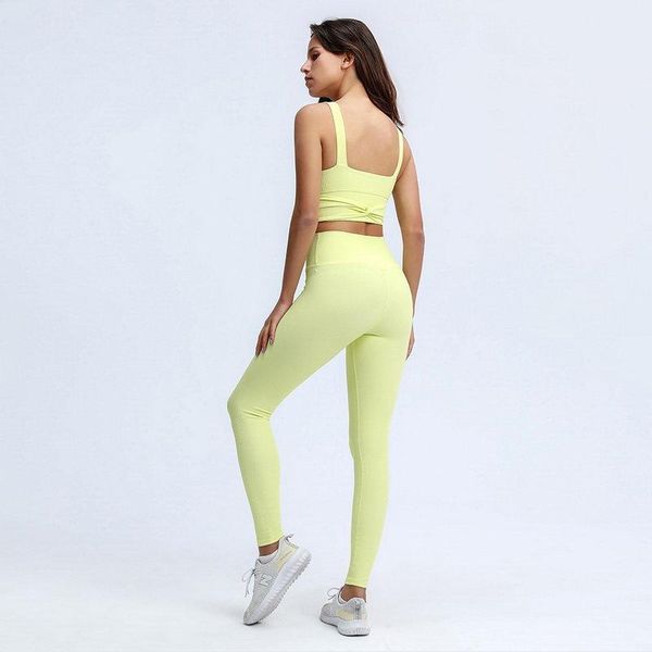 selling summer quick drying pants gym running womens yoga clothing sports vest suit two-piece set, White;red
selling summer quick drying pants gym running womens yoga clothing sports vest suit two-piece set, White;red