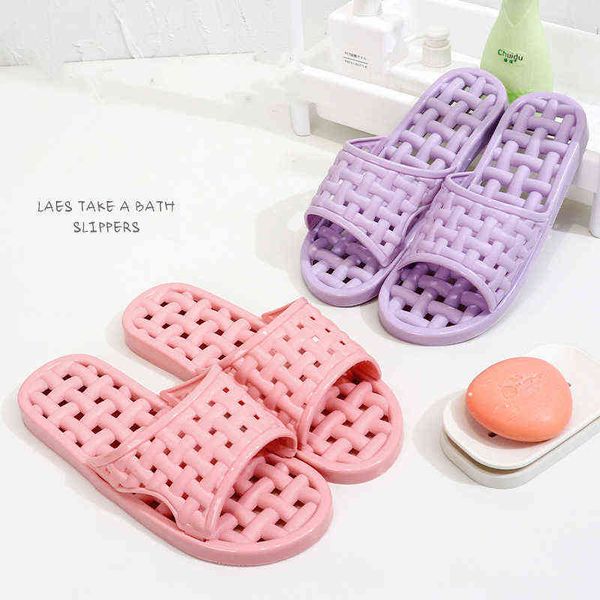 bathroom slippers home indoor non-slip massage flip flops men women family soft bottom slipper hollow out 2022 new y220221, Black
bathroom slippers home indoor non-slip massage flip flops men women family soft bottom slipper hollow out 2022 new y220221, Black