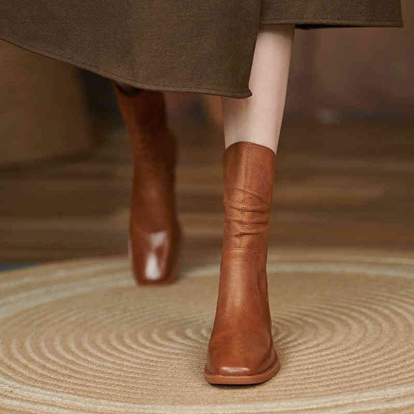 2021 autumn and winter new knee-length women's boots microfiber round toe zipper warm ladies fashion, Black
2021 autumn and winter new knee-length women's boots microfiber round toe zipper warm ladies fashion, Black