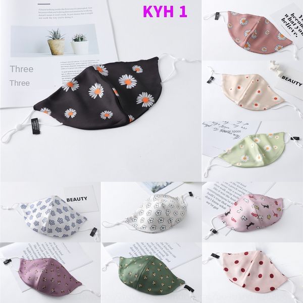 06e7 masks dust-proof masks breathable mask sunscreen cartoon printing anti-fog, Black
06e7 masks dust-proof masks breathable mask sunscreen cartoon printing anti-fog, Black