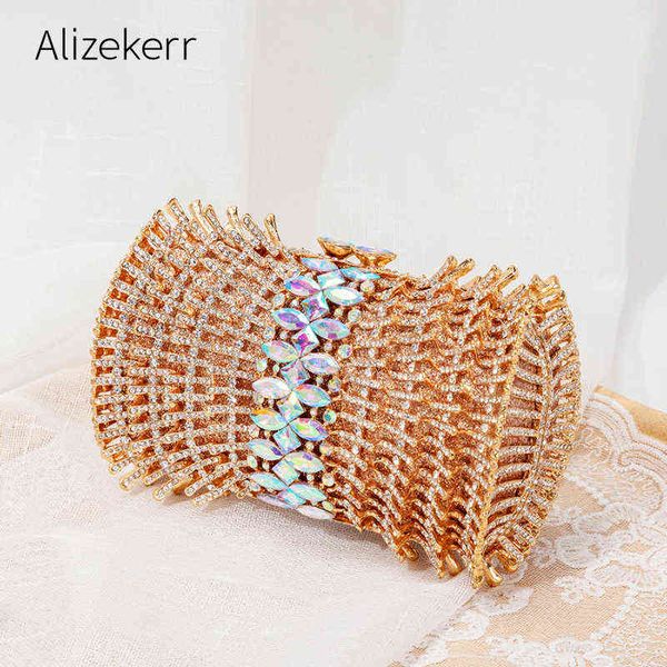 evening bags luxury crystal clutch evening bags designer women chic boutique metal purses wedding money party bag 220315
evening bags luxury crystal clutch evening bags designer women chic boutique metal purses wedding money party bag 220315