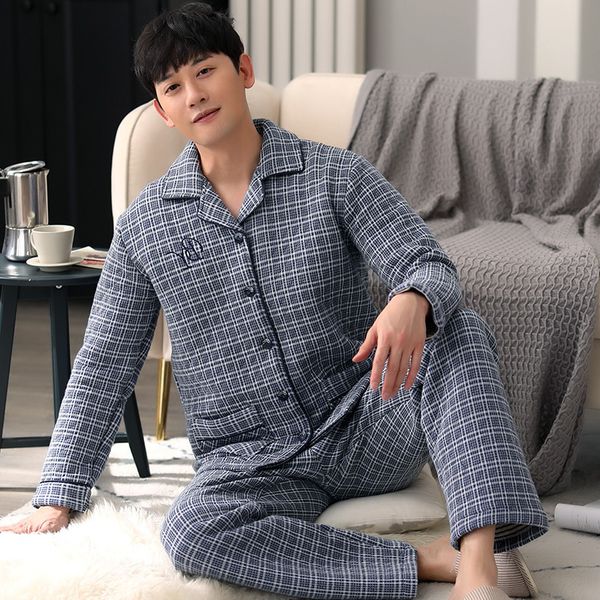 men's thick pajamas suits 2pcs cotton plus size leisure wear autumn winter comfortable homewear spring noble style sleepwear, Black;brown
men's thick pajamas suits 2pcs cotton plus size leisure wear autumn winter comfortable homewear spring noble style sleepwear, Black;brown