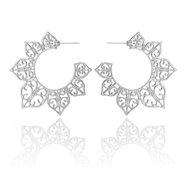 hoop & huggie bohemian openwork flower geometric semicircular polygonal earrings women fashion jewelry gifts gold/silverplated, Golden;silver
hoop & huggie bohemian openwork flower geometric semicircular polygonal earrings women fashion jewelry gifts gold/silverplated, Golden;silver